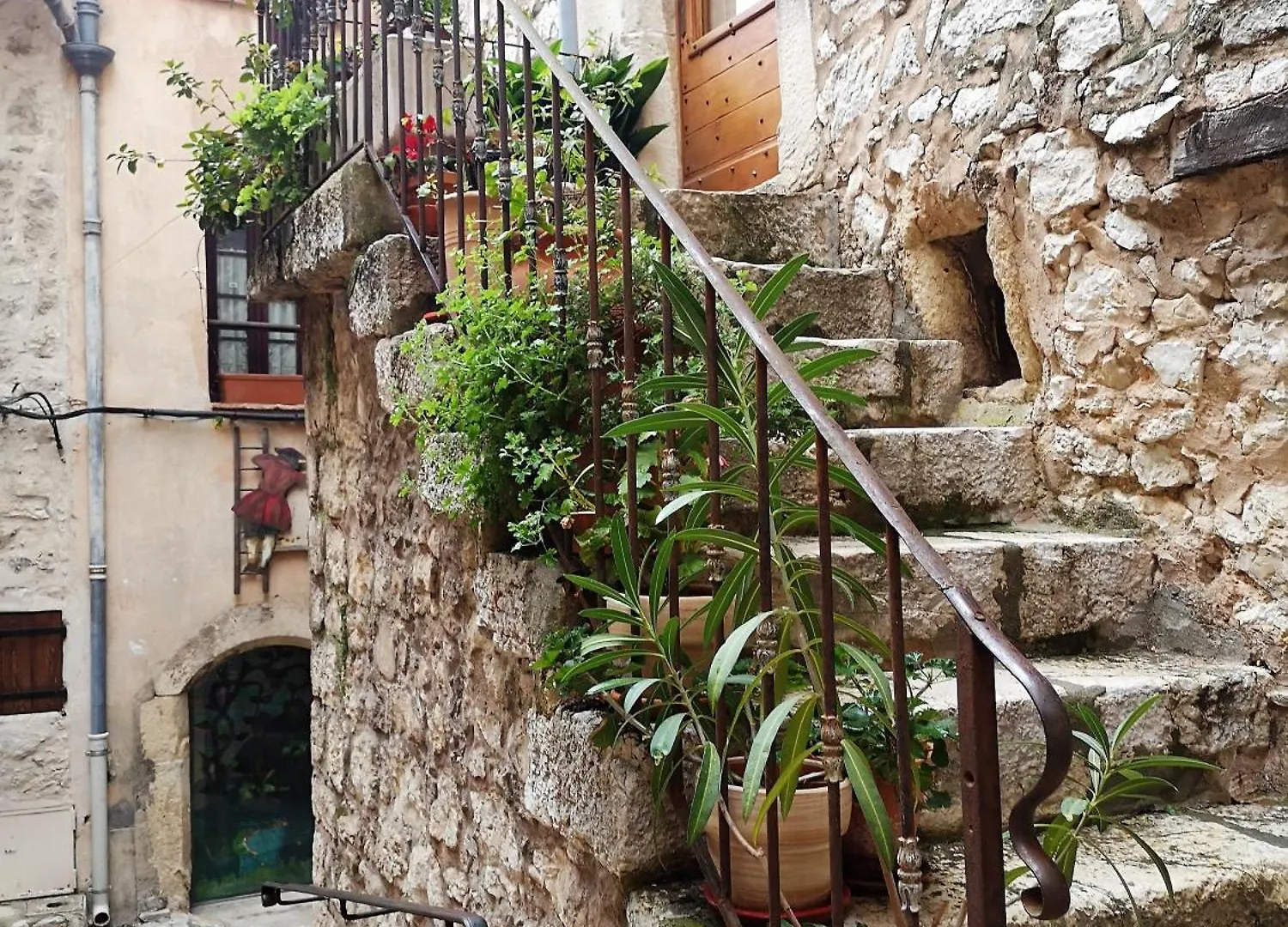 Διαμέρισμα Studio Tourrettes-Sur-Loup, Le Charme De L'Ancien